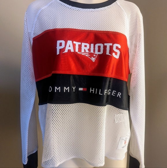 Women's | Tommy Hilfiger | NEP Mesh Top | Large - Picture 4 of 10